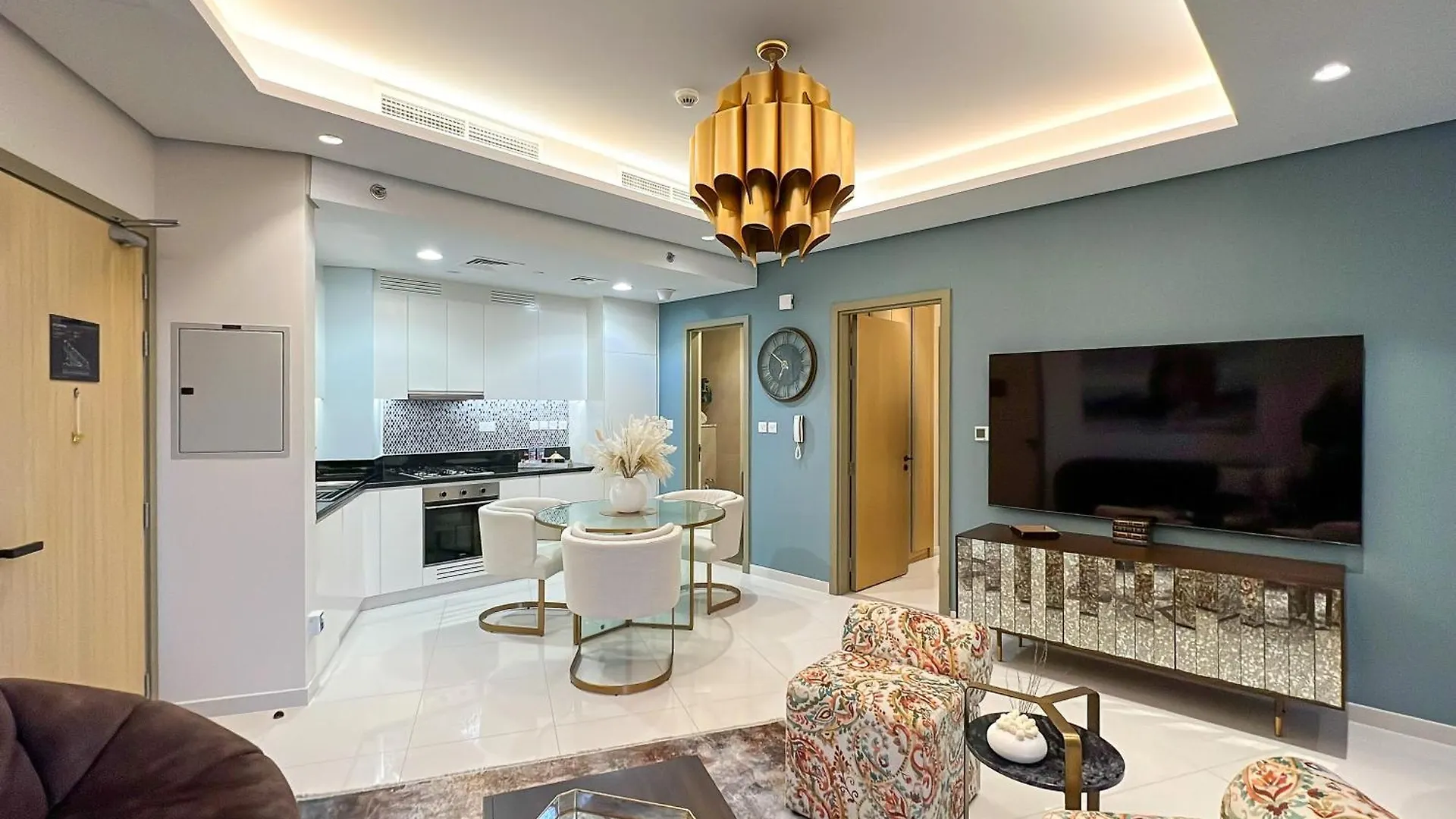 Keyrock Living - Burj Khalifa View Retreat With Pool Apartment Dubai
